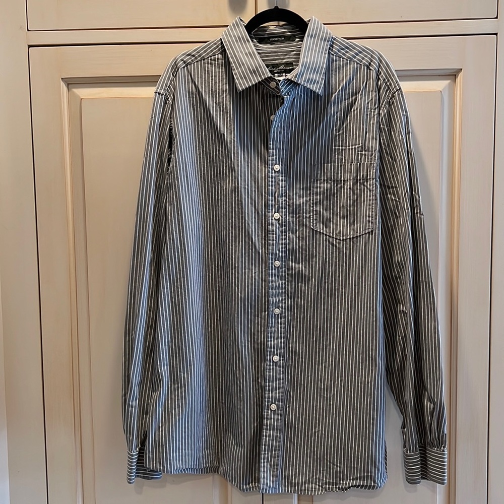 Like new soft cotton Eddie Bauer shirt gray and white stripe XL tall